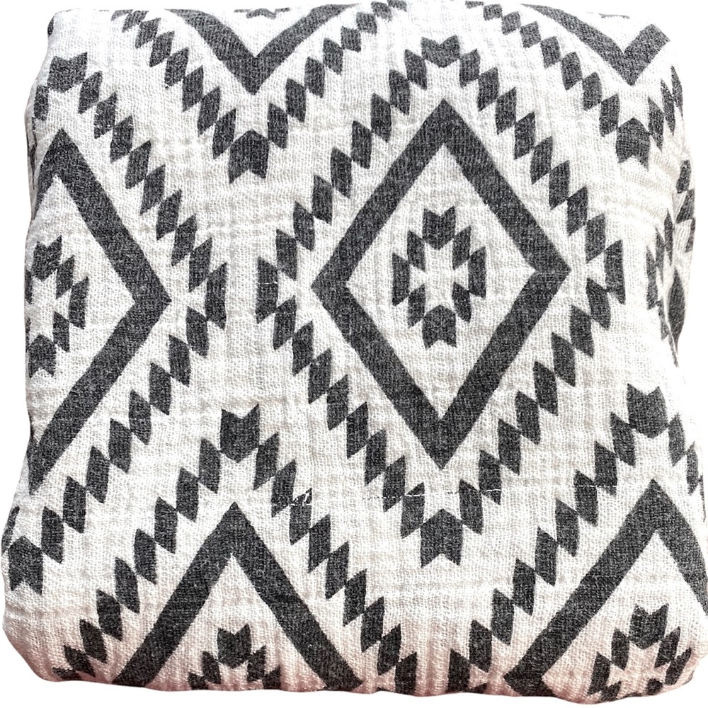 Baby Swaddle - Picture 6 of 6